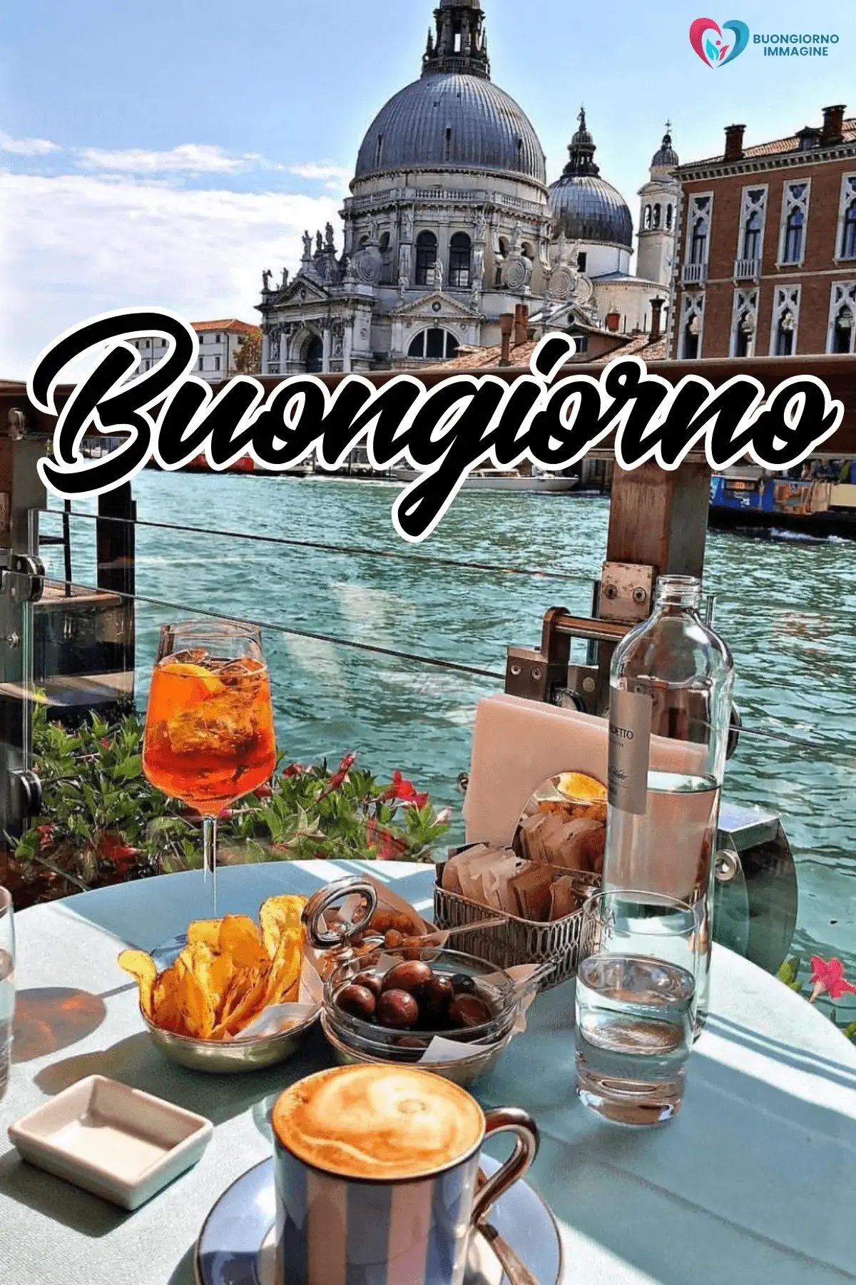 buongiorno con tazza di caffè