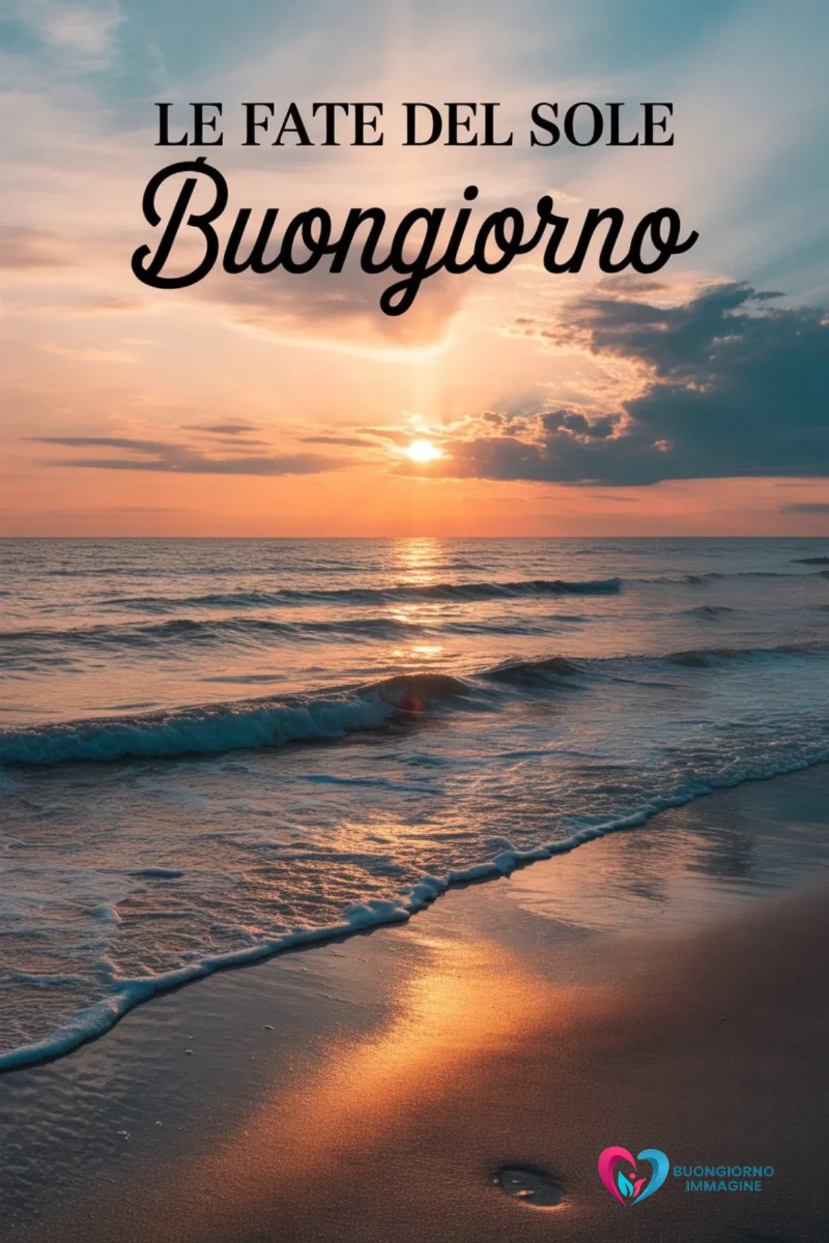 immagini buongiorno nuovissimi gratis Alba dorata sulla spiaggia con onde e mess — buongiornoimmagine.it