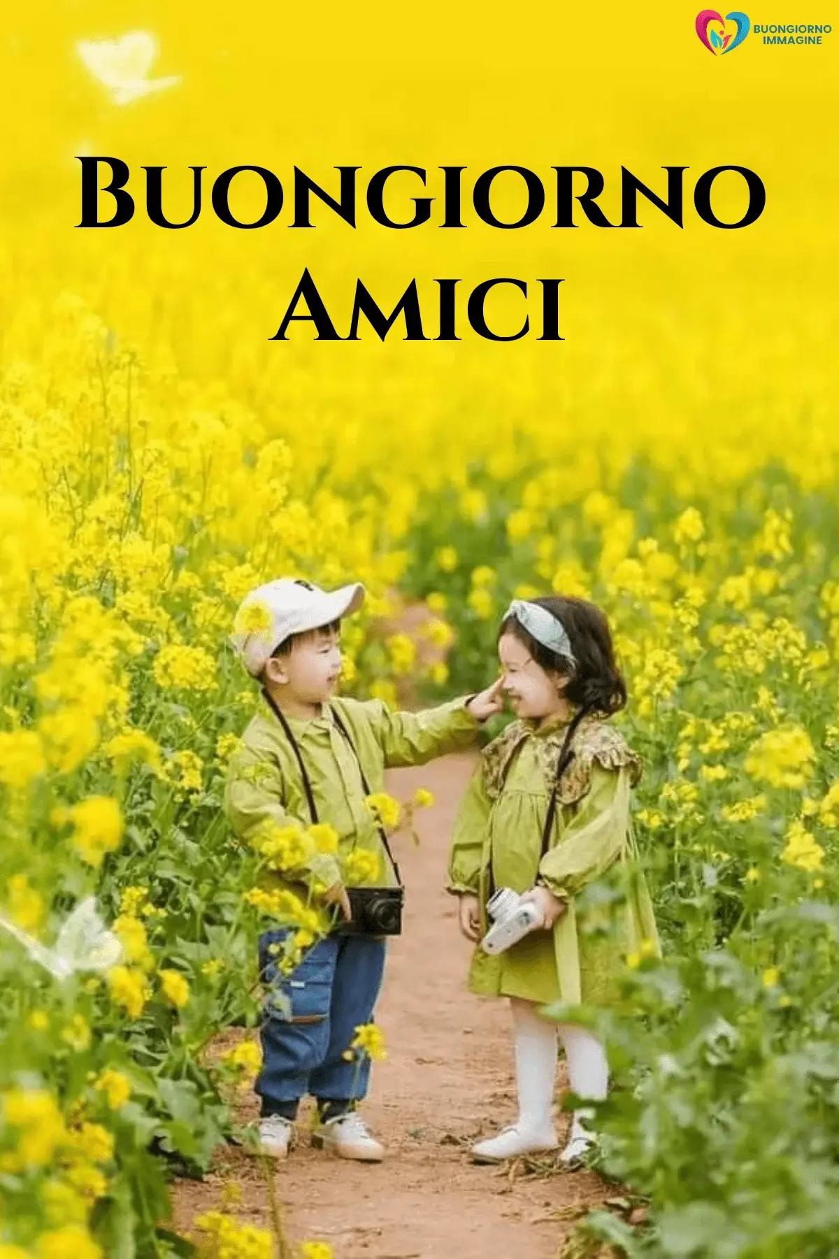 buongiorno amici divertenti con sorriso mattutino