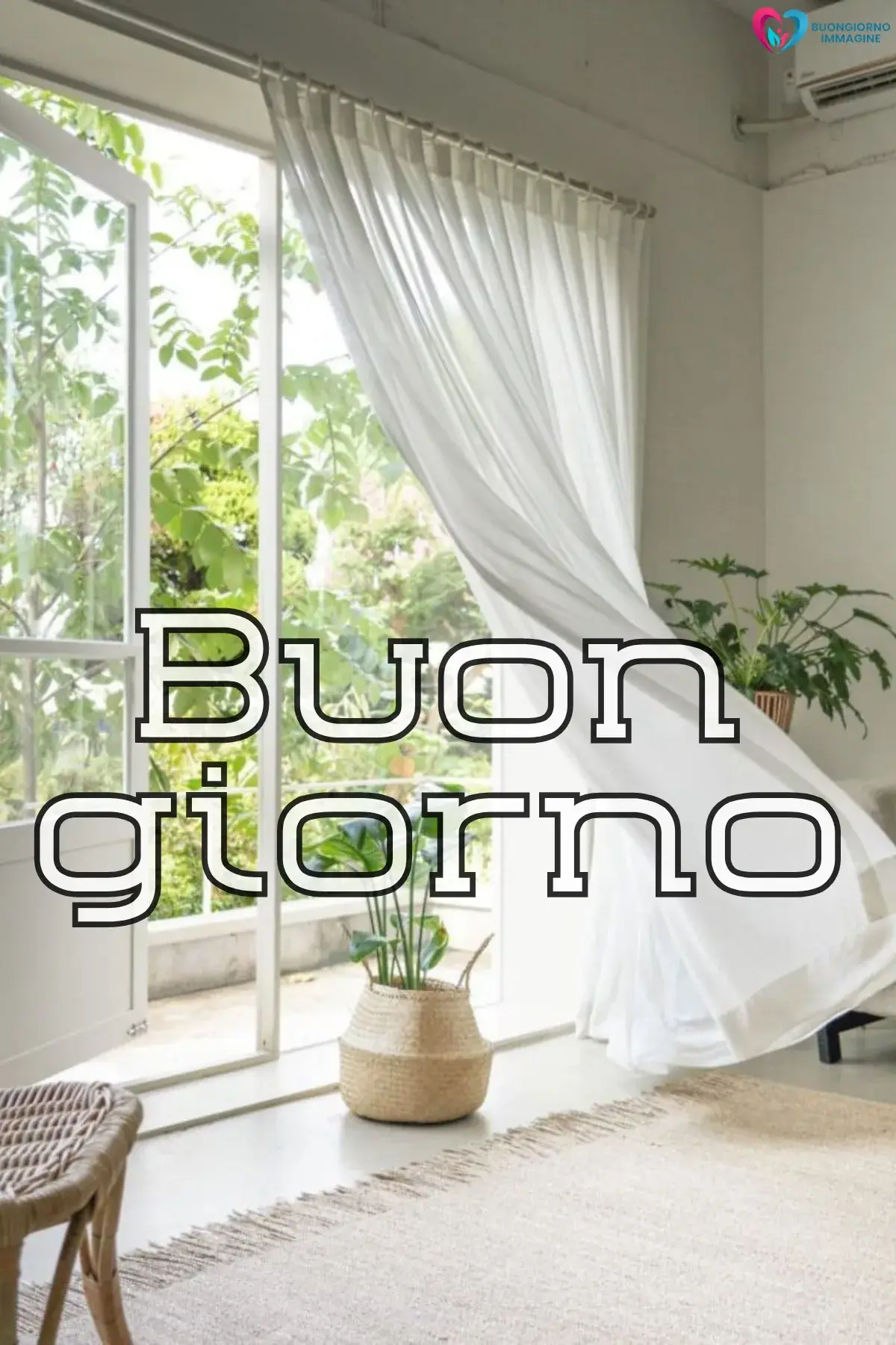 buongiorno gratis whatsapp con terrazza e colazione italiana