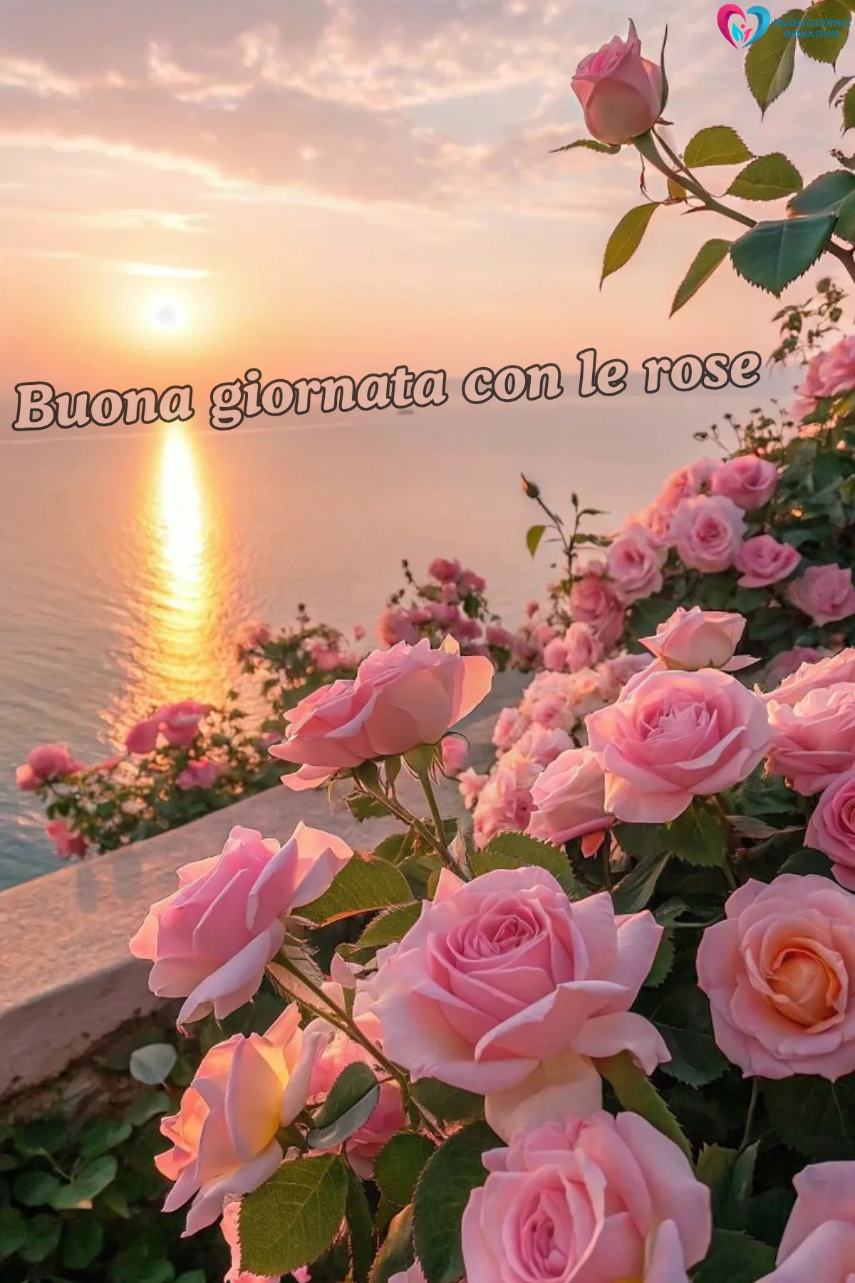 buongiorno e buona giornata con mare e alba dorata