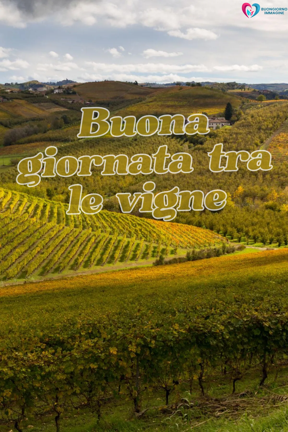 buona giornata divertente simpatica con cielo azzurro e nuvole rosa