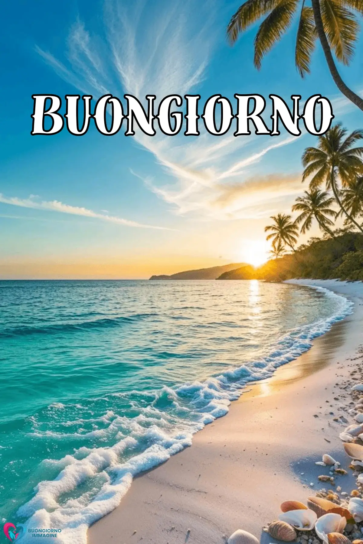 buongiorno estate luminoso con palme tramonto dorato onde cristalline