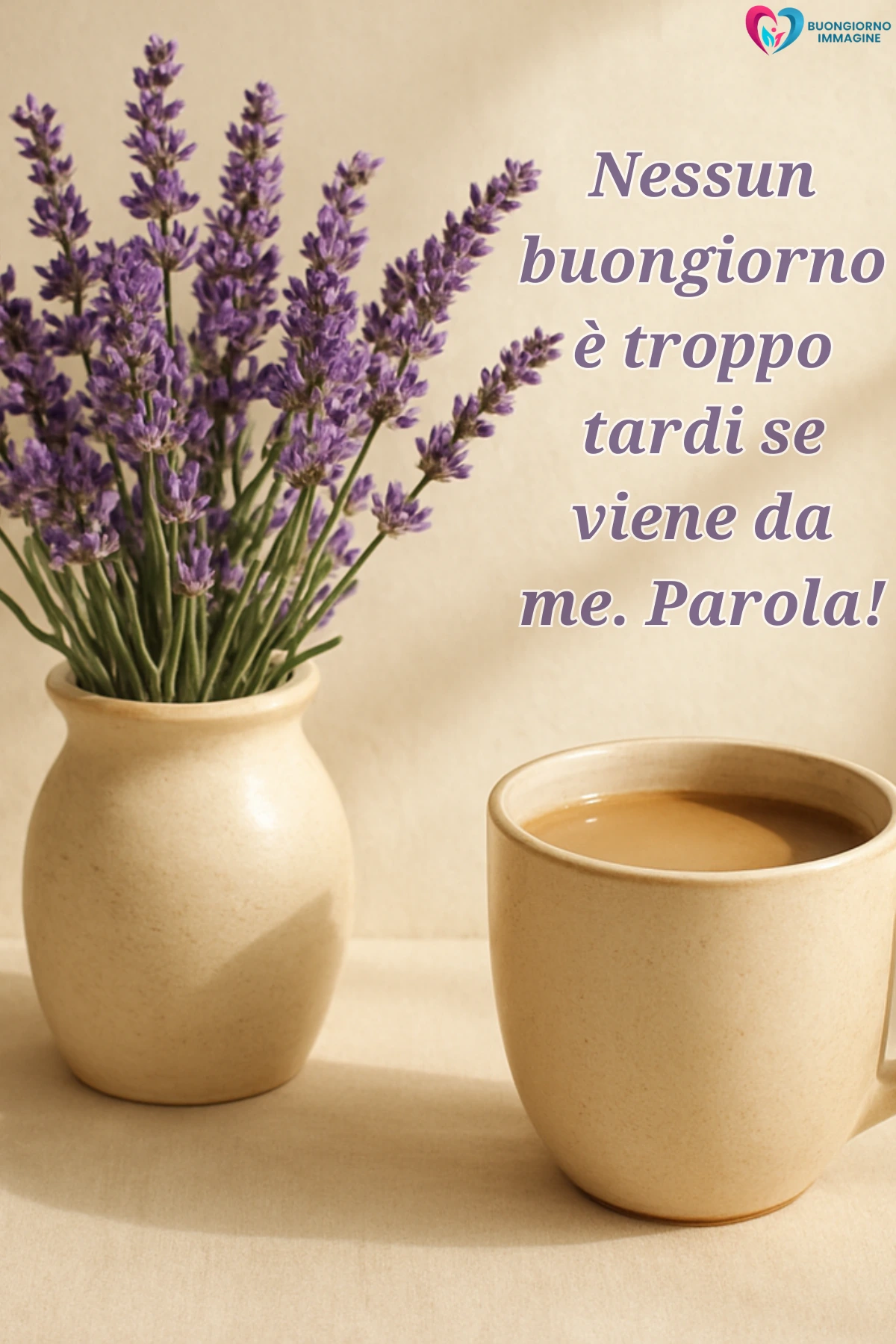 buongiorno tardi spiritoso whatsapp con gatto assonnato e cuscini