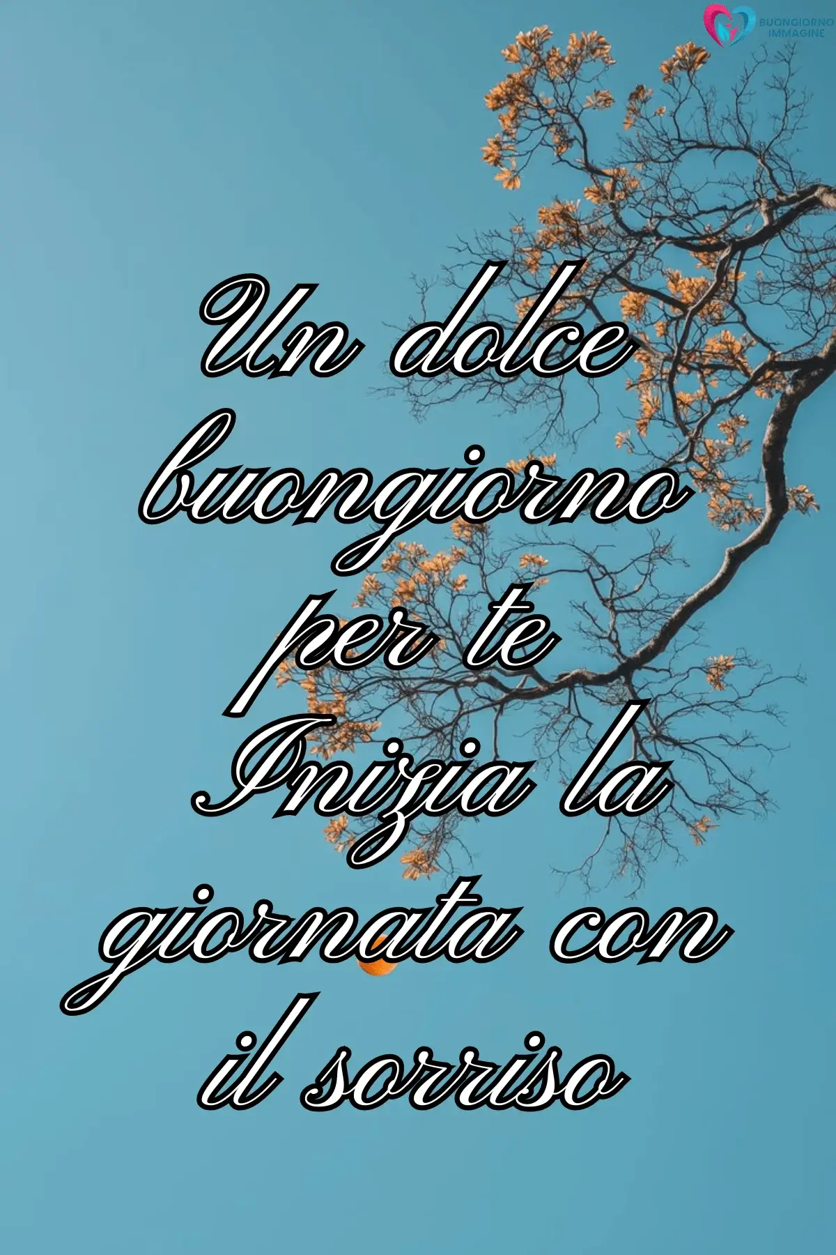Rami fioriti su cielo azzurro con frase buongiorno frasi positive, immagini gratis per WhatsApp