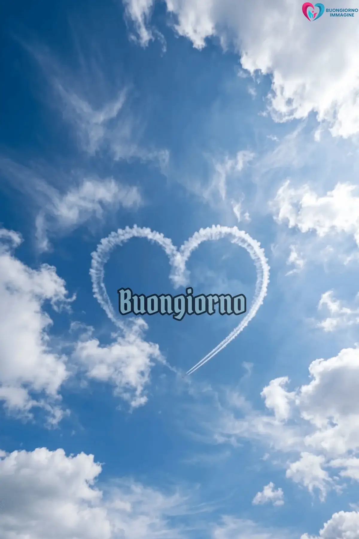 Cuore disegnato nel cielo con scie aeree e scritta Buongiorno, buongiorno cuore immagini gratis per WhatsApp