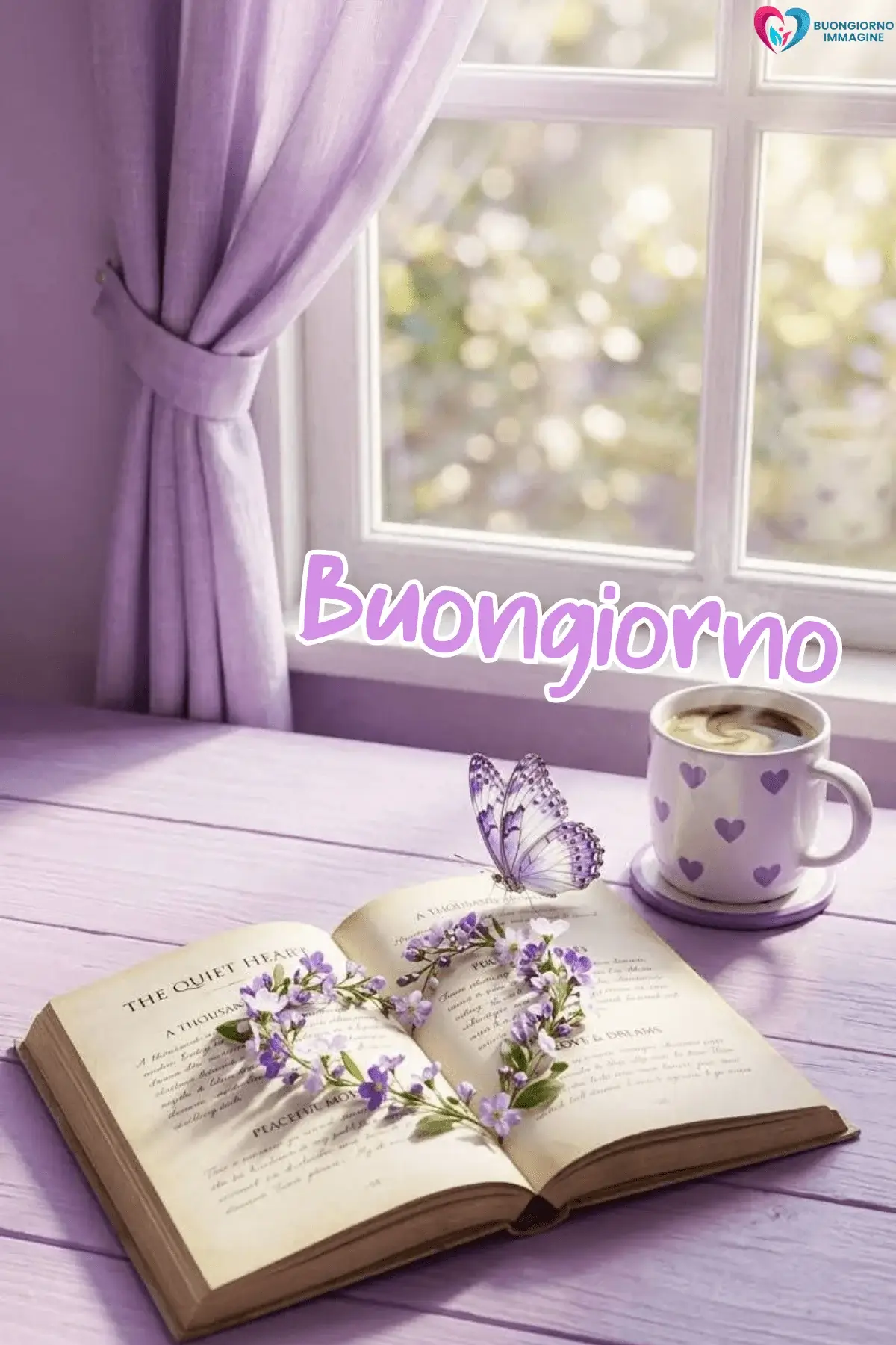 Libro aperto con fiori viola e farfalla, tazza di caffè sul tavolo lilla, buongiorno cuore immagini gratis per WhatsApp
