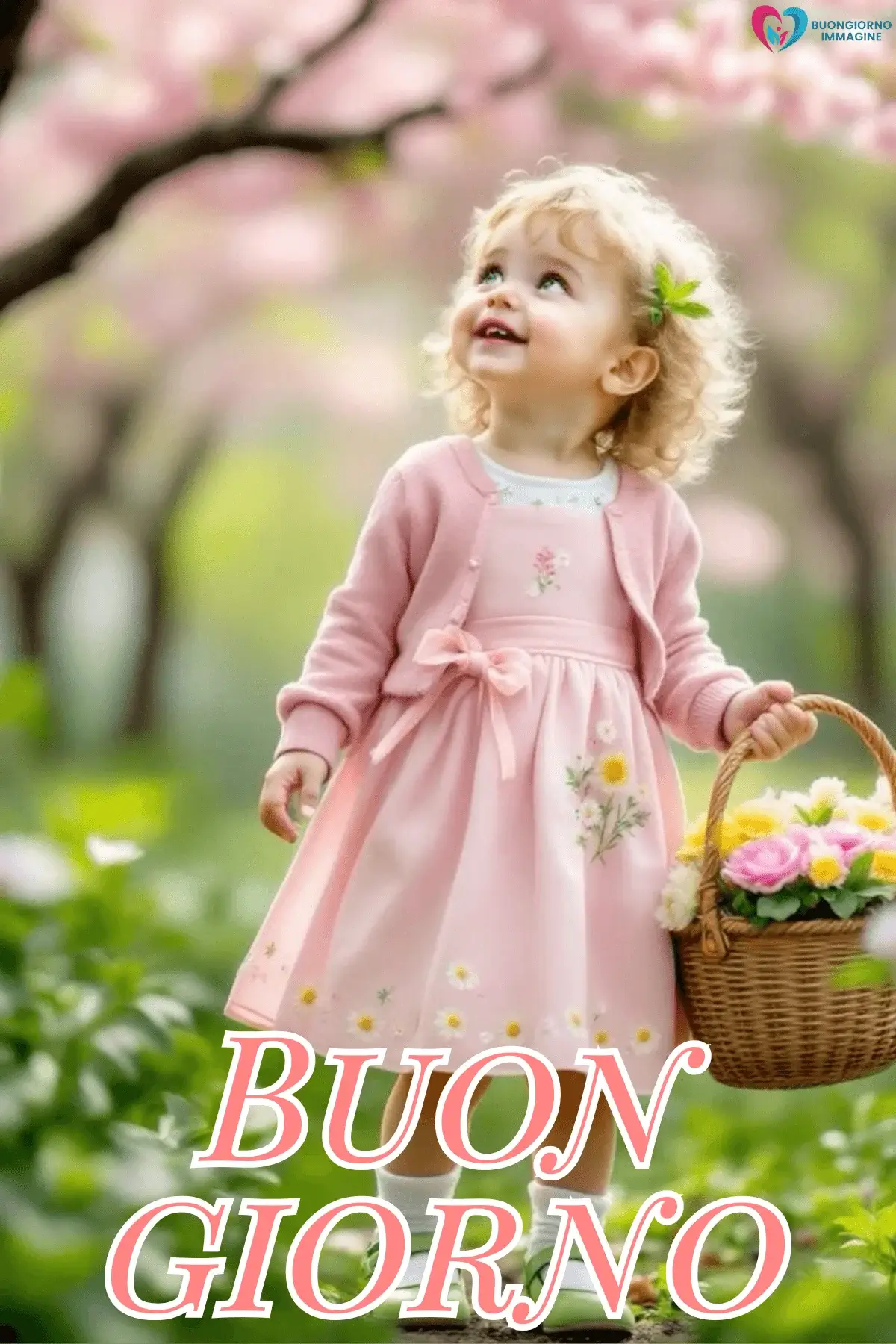 Bambina bionda in abito rosa con cestino di fiori, buongiorno bambini, immagini gratis per WhatsApp